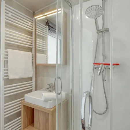 بيت للعطل Tiny Haus 67 Am Brombachsee بلينفيلد